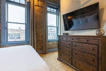 Hip Urban Loft - Small Town Charm - 124 Lofts #1 ウェスト・ダンディー エクステリア 写真